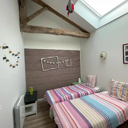 De Charme - 3 Chambres, 5 Lits - De 4 A 7 Personnes Holiday home *