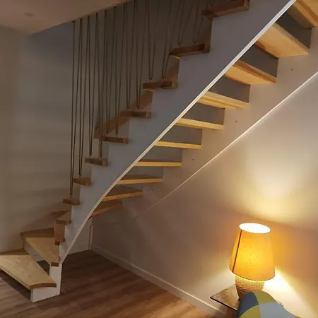 De Charme - 3 Chambres, 5 Lits - De 4 A 7 Personnes Сasa de vacaciones Avanton
